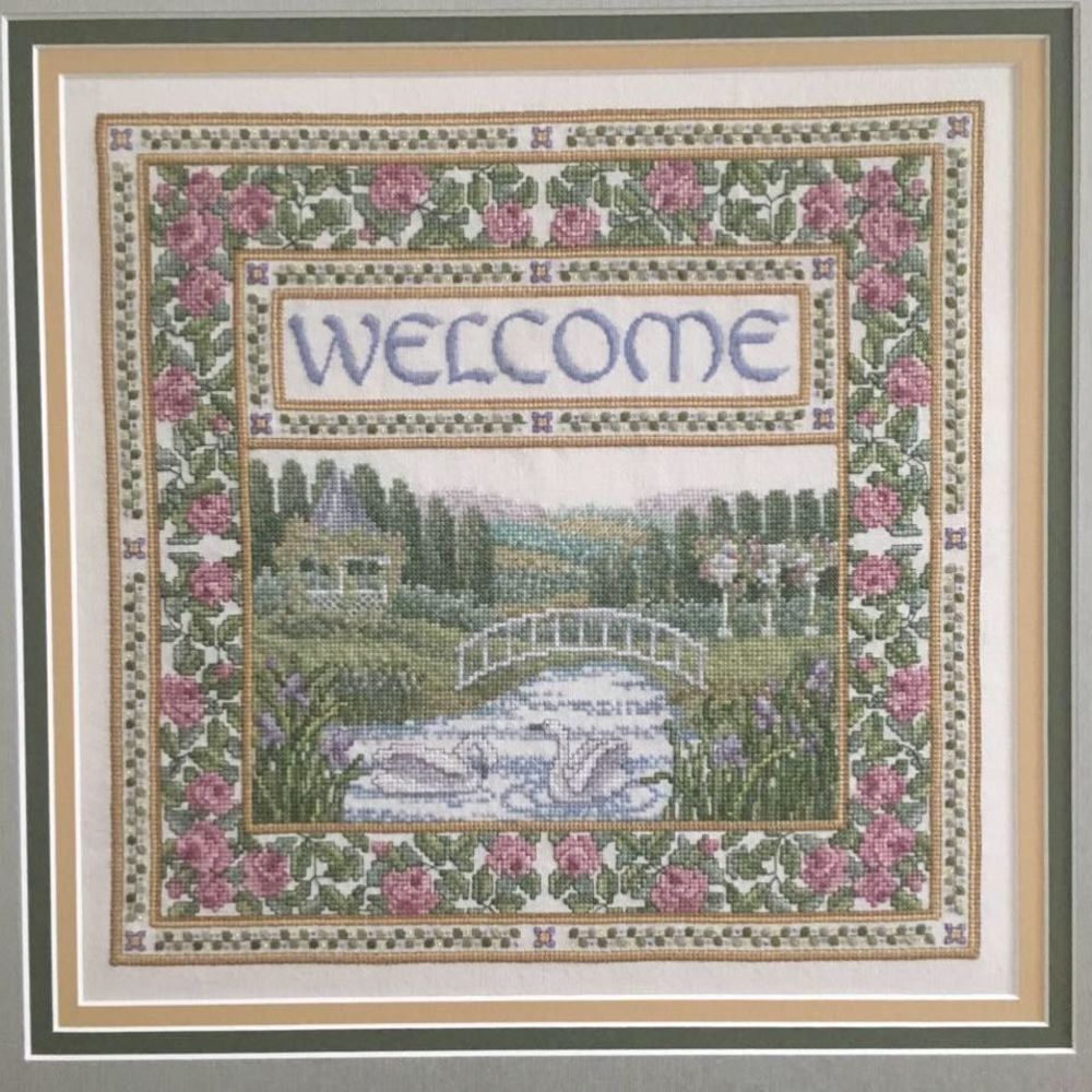 Meet your Posher, Hollidae